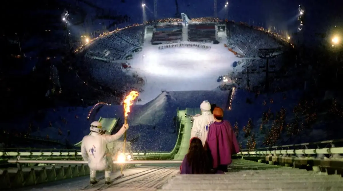 精选冬奥会五大经典火炬传递时刻，预热2026米兰科尔蒂纳冬奥会