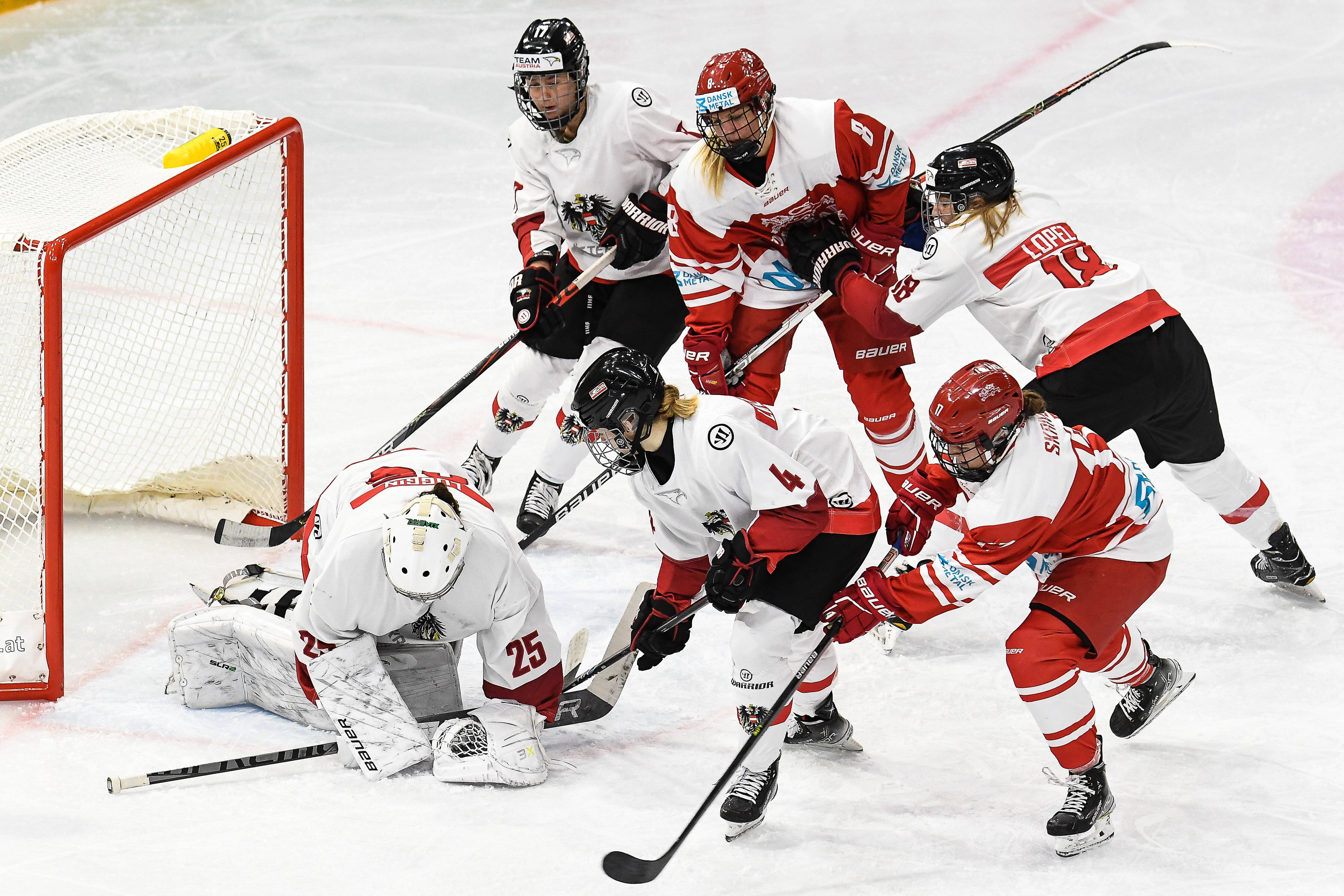 中国男女冰球队冬奥首秀_冬奥会申办_北京冬奥会冰球项目
