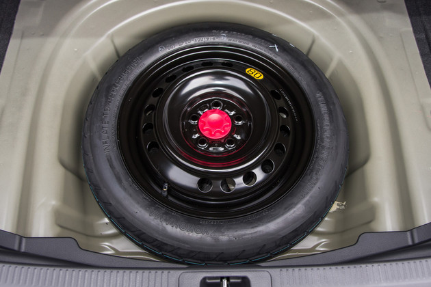 违章高发区域筛查_底盘清洗保养_长途自驾轮胎检查