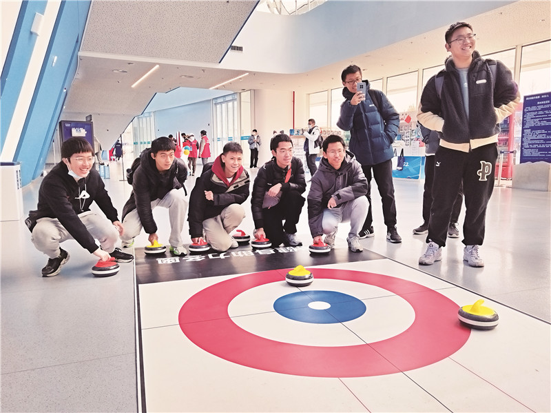 冬奥会官方网站_北京冬奥精神弘扬_北京市民快乐冰雪季活动